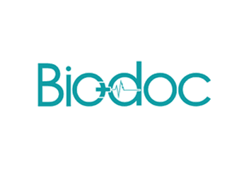 medical cross with heart beat logo