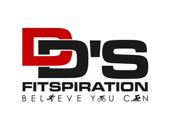 letters D and S in swimming logo with running and cycling stick figures